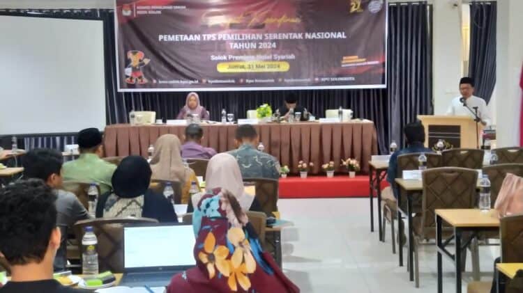 Rapat koordinasi KPU Kota Solok untuk pemetaan TPS pada Pemilihan Serentak Nasional 2024.(Ist)