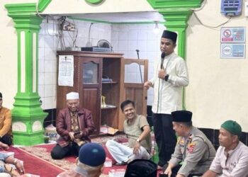 Wawako Ramadhani Kirana Putra buka puasa bersama anak yatim dan pengurus masjid serta jemaah Masjid Sahara.(Ist)