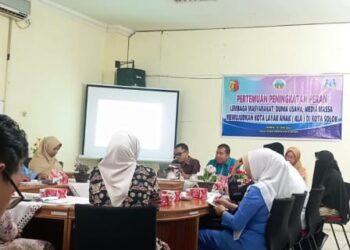 Pertemuan peningkatan peran lembaga, dunia usaha dan media massa dalam mewujudkan Kota Layak Anak di Kota Solok.(Ist)