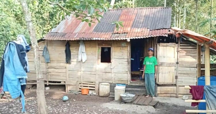 Kondisi rumah Amril, Warga Tanah Garam yang mendapat bantuan bedah rumah dari Baznas Kota Solok.(Ist)