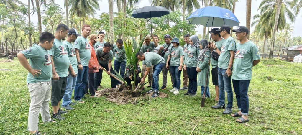 Anniversary 9th Teruci Chaprendang Sumbar Ditutup dengan Penanaman Pohon