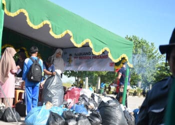 Program Nabuang Sarok: Tukar Poin Kantong Semen Bekas Jadi Emas