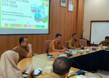 Sosialisasi penyusunan dokumen Kajian Lingkungan Hidup Strategis (KLHS) Rencana Jangka Menengah Daerah (RPJMD) Kota Solok tahun 2025-2029.(Ist)