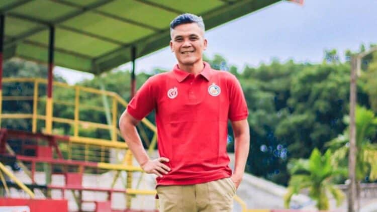 Pelatih Semen Padang FC, Hendri Susilo