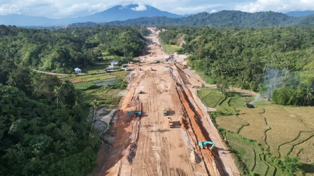 Perkembangan proyek jalan tol Padang-Sicincin