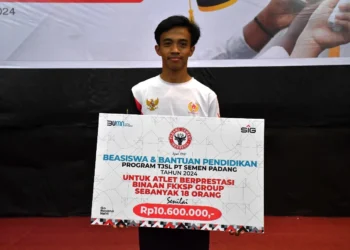 Muhammad Iqbal,  Penerima Beasiswa Atlet Berprestasi Binaan Semen Padang Group