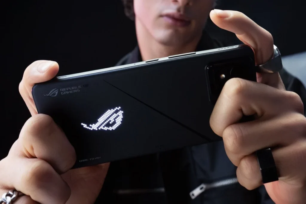 Asus ROG Phone 8