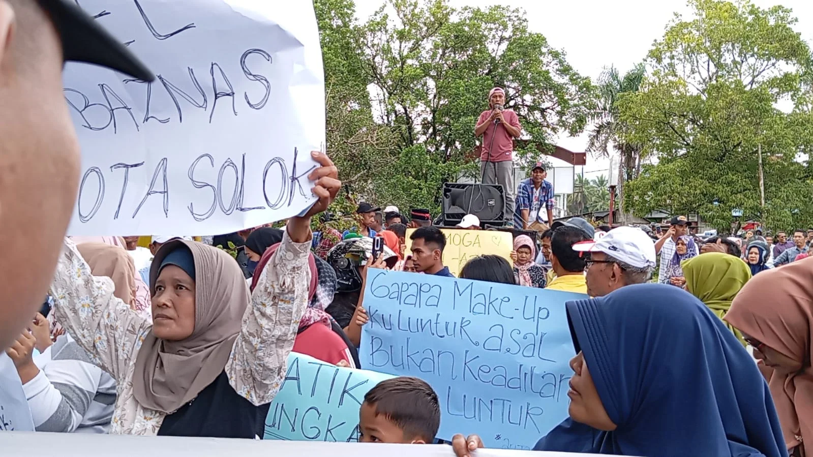 Dinilai Tak Netral, Baznas Kota Solok Didemo Masyarakat