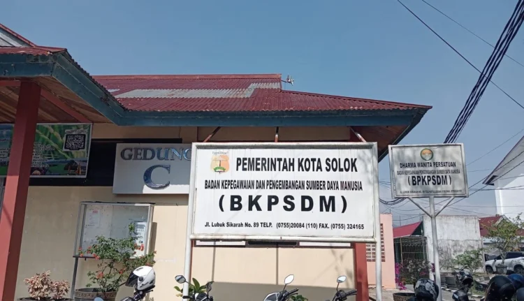 Kantor Badan Kepegawaian dan Pengembangan Sumber Daya Manusia Kota Solok.(Ist)