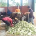 Pembuatan pupuk kompos dari sampah organik di TPA Ampang Kualo Kota Solok.(Ist)