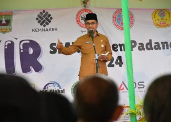 SMK Semen Padang Gelar Job Fair 2024, 19 Perusahaan Dukung Serapan Tenaga Kerja