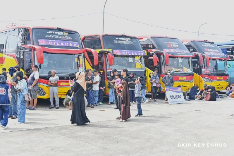 Kemenhub Sediakan Bus Gratis Selama Libur Nataru