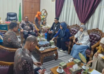 Rakor Kemenag Kota Solok dengan bank penerima setoran biaya penyelenggaraan ibadah haji.(Ist)