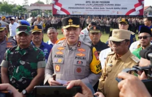 Sempat Tertimbun Longsor, Polisi Pastikan Jalur Riau-Sumbar Bisa Dilalui Dua Arah 2 Hari Lagi