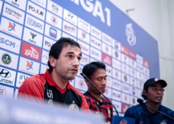 Pelatih Semen Padang FC, Eduardo Almeida