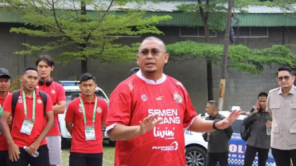 Penasehat Semen Padang FC, Andre Rosiade