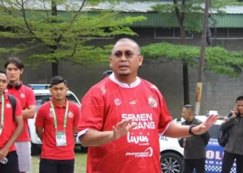 Penasehat Semen Padang FC, Andre Rosiade