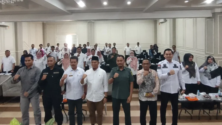 Deklarasi netralitas ASN, TNI, dan Polri bersama Bawaslu Kota Solok.(Ist)