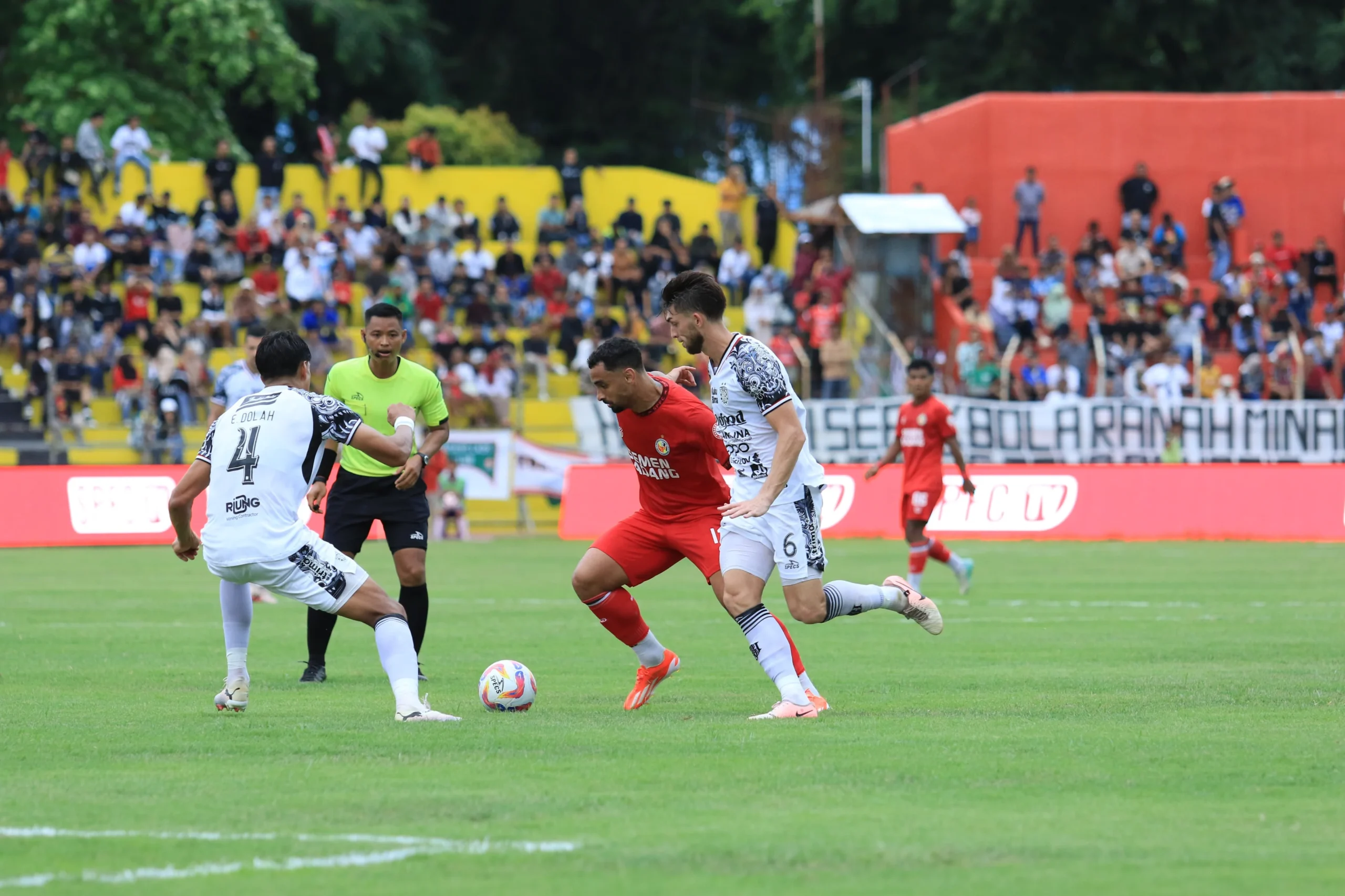 Bali United Bantai Semen Padang FC, Almeida Sesalkan Kartu Merah Firman dan Cidera Baixinho