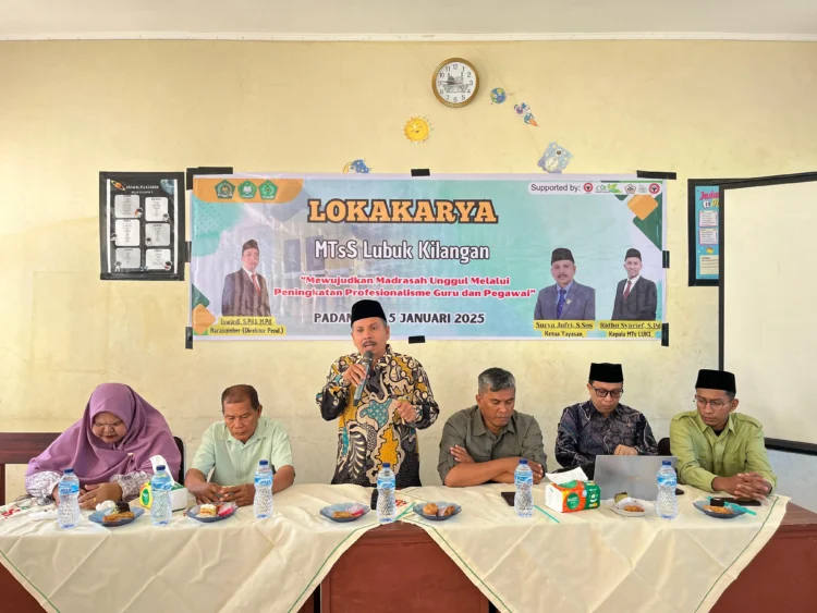 Tingkatkan Mutu Pengajaran, MTsS Lubuk Kilangan Gelar Lokakarya Profesionalisme Guru