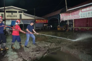 Jelang Ramadan, Pasar Ibuh Payakumbuh Dibersihkan