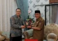 Pertemuan Wakil Wali Kota Padang, Maigus Nasir dengan Konselor Kedubes RRT Zhen Wang Da di Padang