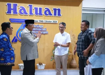 Wali Kota Solok, H. Zul Elfian Umar menjadi bintang tamu perdana Podcast Haluan.(Ist)