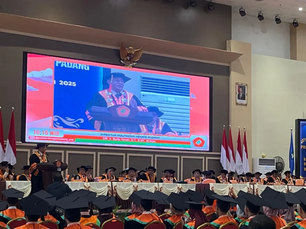 PNP Gelar Wisuda ke-69: Lulusan Unggul Siap Bersaing di Era Digital