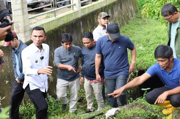 Wawako Padang Panjang Minta Warga Peduli Kebersihan dan Sampah