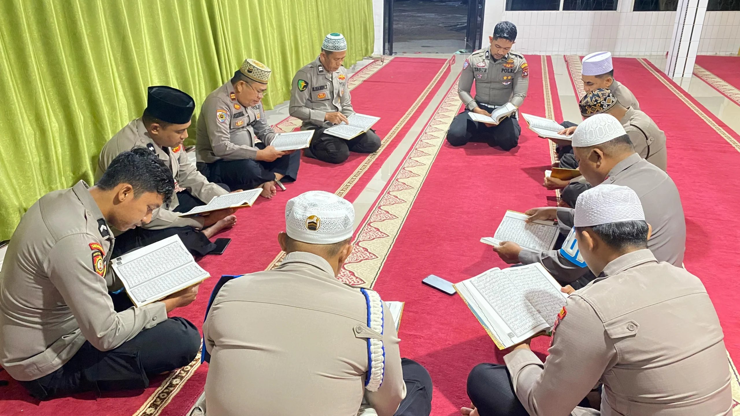 Polres Pessel Tingkatkan Nilai Spiritual Personel dengan One Day One Khatam Alquran Selama Ramadan