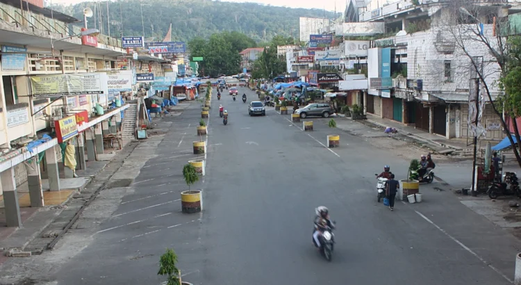 Kondisi lalulintas di Pasar Raya Padang