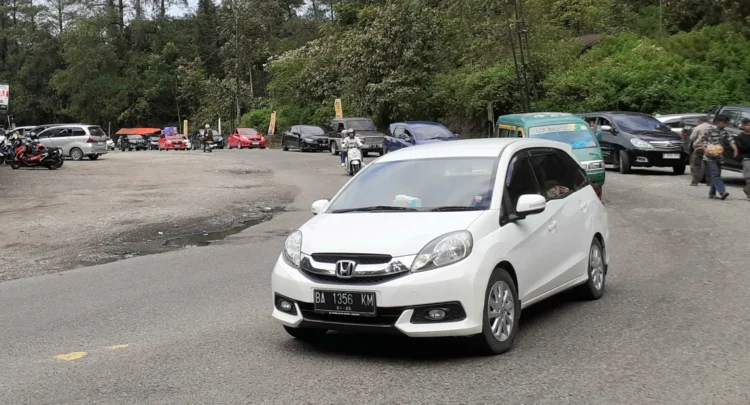 Pemberlakuan sistem one way Padang-Bukittinggi