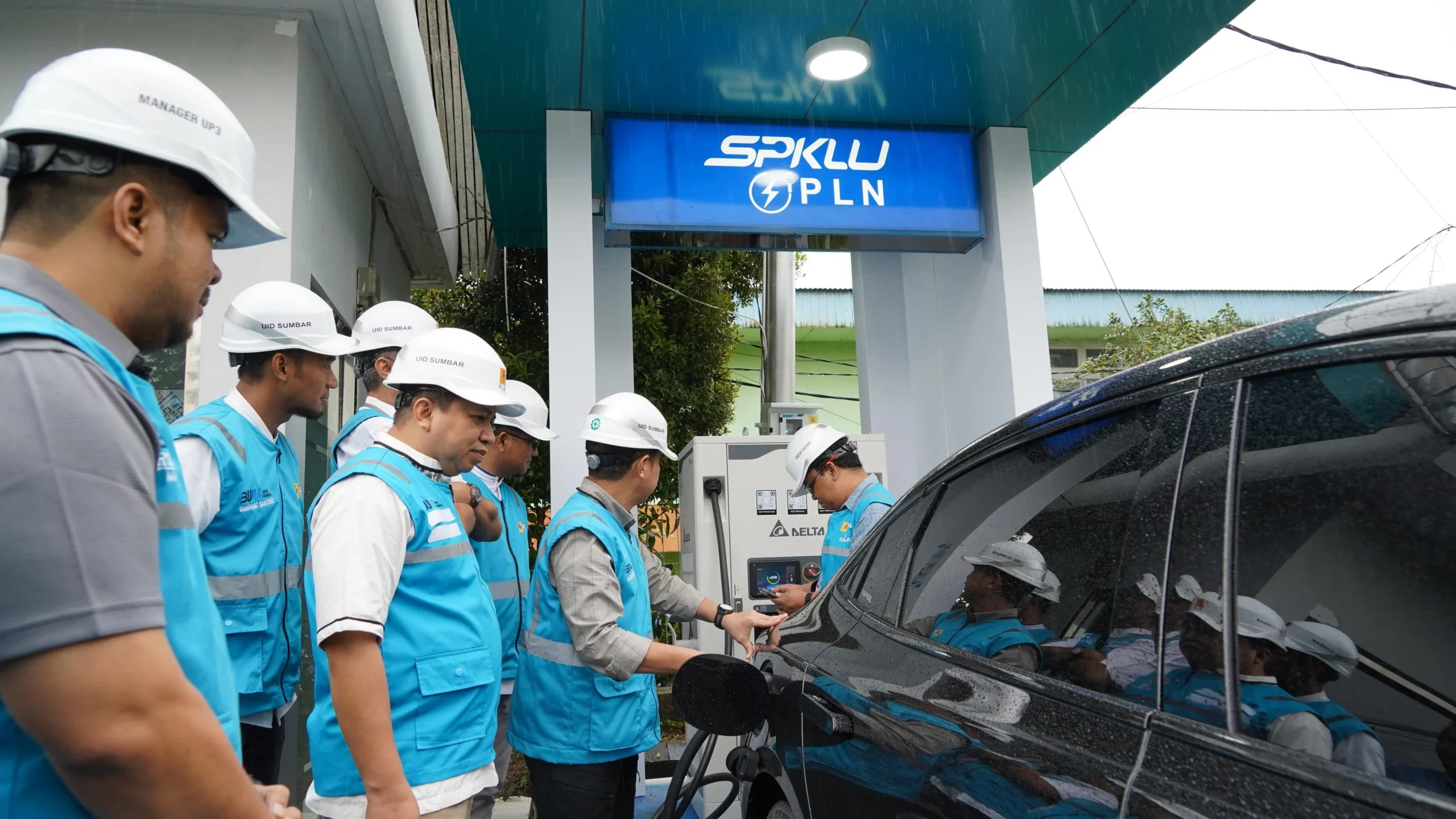 SPKLU Siap di 60 Titik, PLN Siap Kawal Pemudik dengan EV