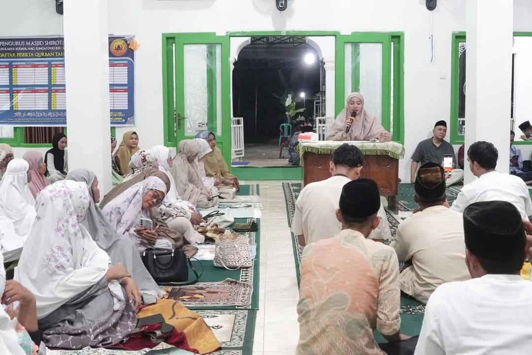 Bupati Dharmasraya Disambut Hangat di Masjid shiratol Mustaqim Sungai Duo