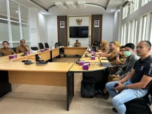 Kemendagri Minta Daerah Perhatikan Kenaikan Harga Komoditi