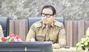 Bupati Mentawai, Rinto Wardana Samaloisa