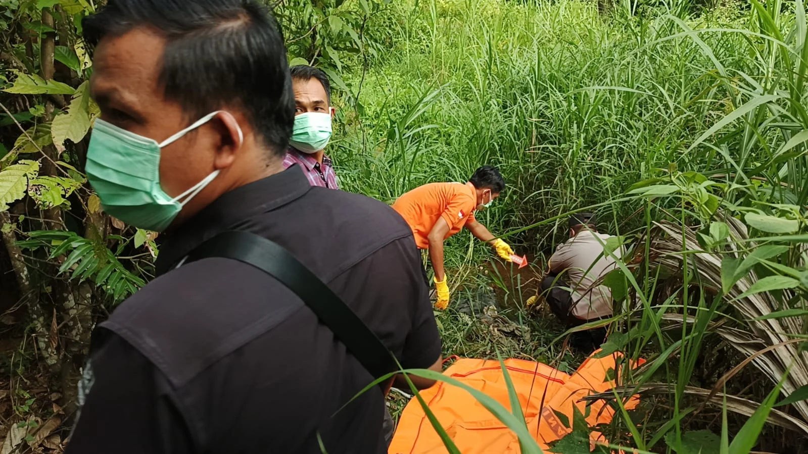Penemuan Kerangka Manusia di Belakang Kantor DPRD Kota Solok, Ini Identitasnya