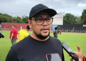 CEO Semen Padang FC, Win Bernadino