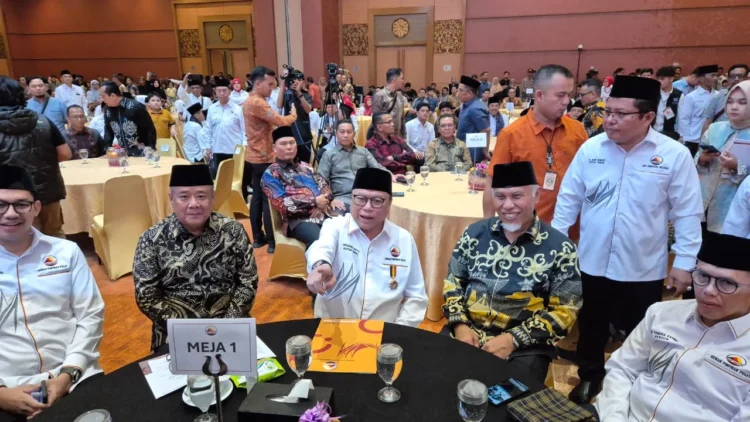 Oesman Sapta Odang dengan Gubernur Sumbar, Mahyeldi Ansharullah