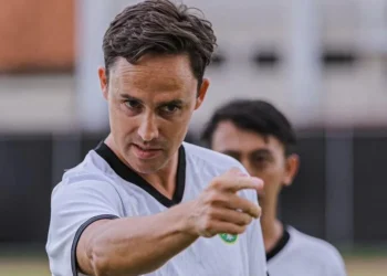 Pelatih Persebaya Surabaya, Paul Munster