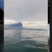 Penampakan bubungan asap kebakaran pabrik karet PT Teluk Luas mebubung ke tinggi ke udara, yang diambil dari tengah laut