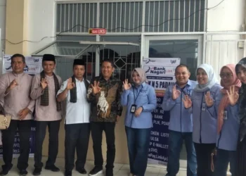Peresmian Bank Nagari Link di SMK 5 Padang