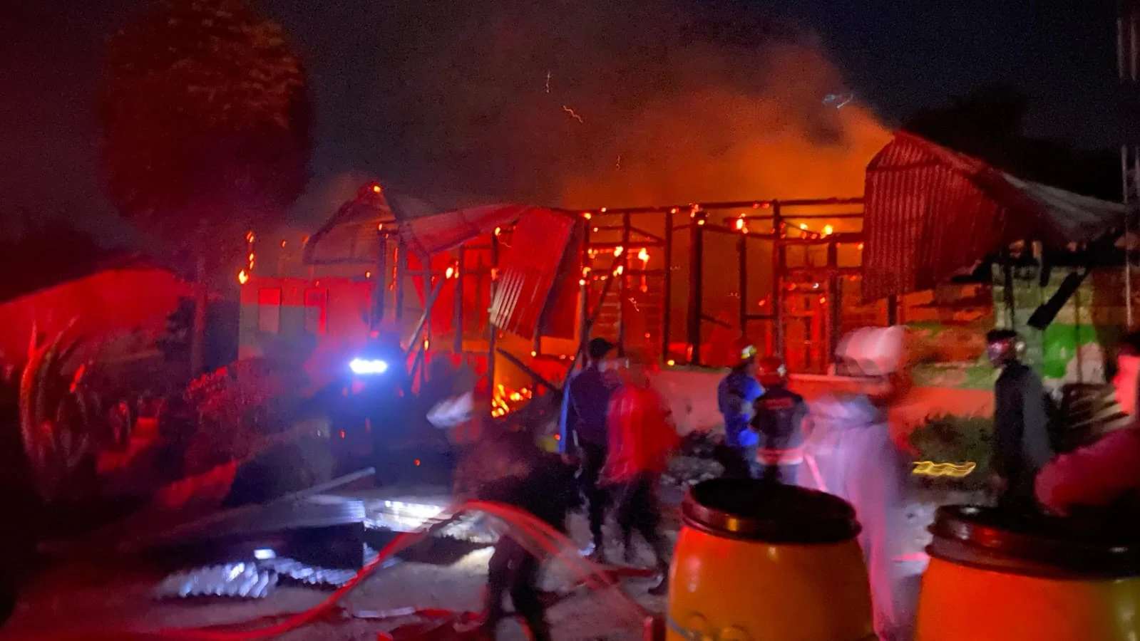 Kantor PTPN IV Nusantara di Kabupaten Solok Ludes Terbakar