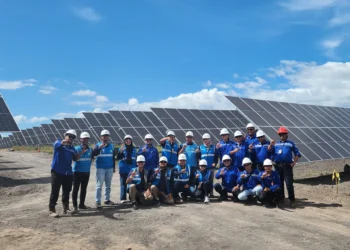 Kolaborasi antara PLN dan Medco dalam pembangunan PLTS Bali Timur berkapasitas 25 megawatt peak (MWp). PLTS ini menjadi salah satu proyek yang juga diresmikan oleh Presiden Prabowo Subianto pada Kamis (26/6).
