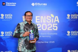 Ubah Sampah Jadi ‘Emas Hijau’, PT Semen Padang Raih Penghargaan ENSIA 2025 dari Sucofindo