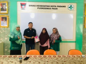 PT Semen Padang Salurkan Susu Khusus untuk Ibu Hamil KEK, Wujud Komitmen Lawan Stunting
