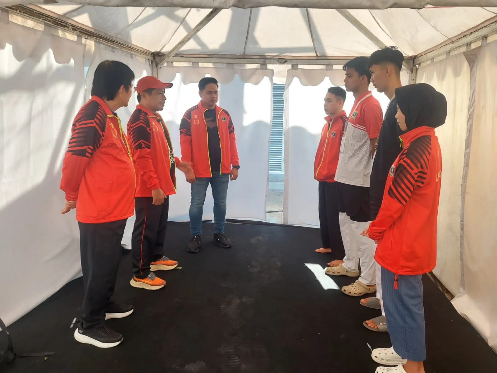 Motivasi Atlet Sebelum Bertanding di PON Beladiri Kudus, Ketua KONI Sumbar: Tampilkan yang Terbaik Tanpa Beban