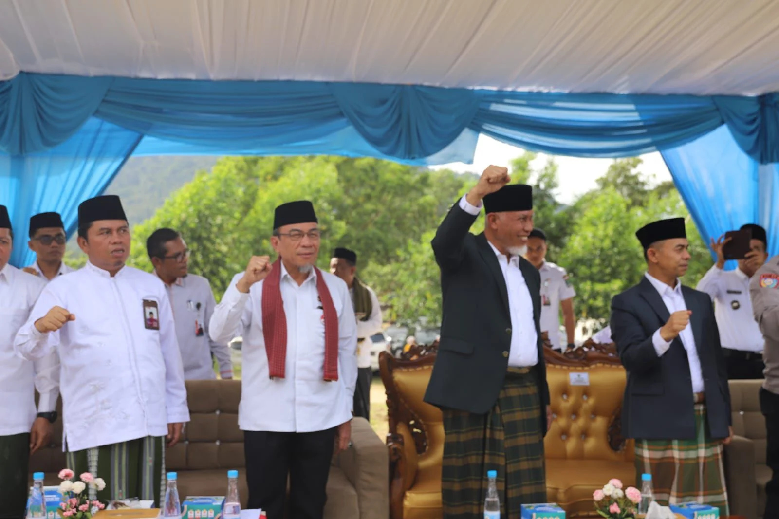 Wawako Padang Hadiri Apel Hari Santri Nasional di Ar-Risalah: Santri Penjaga Kehormatan dan Kedaulatan Bangsa