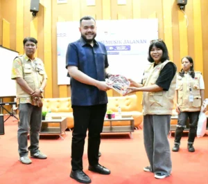 Wako Fadly Amran Tutup Pelatihan Pemusik Jalan, Wujud Aktivasi Sektor Pariwisata dan Ekonomi Kreatif