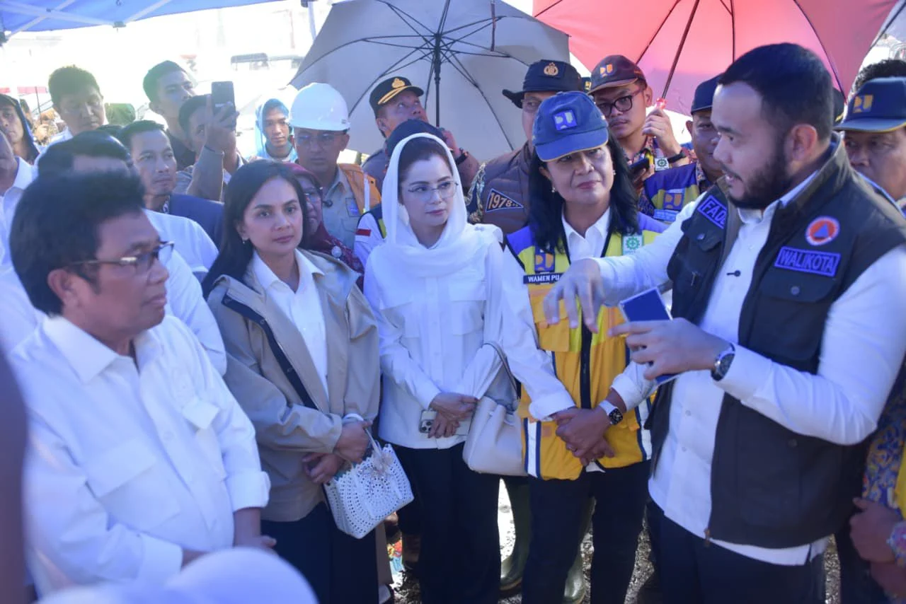 Wako Fadly Amran Sampaikan Kondisi Batang Kuranji ke Wakil Ketua Komisi V DPR-RI